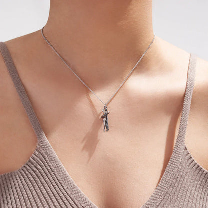Eternal embrace necklace