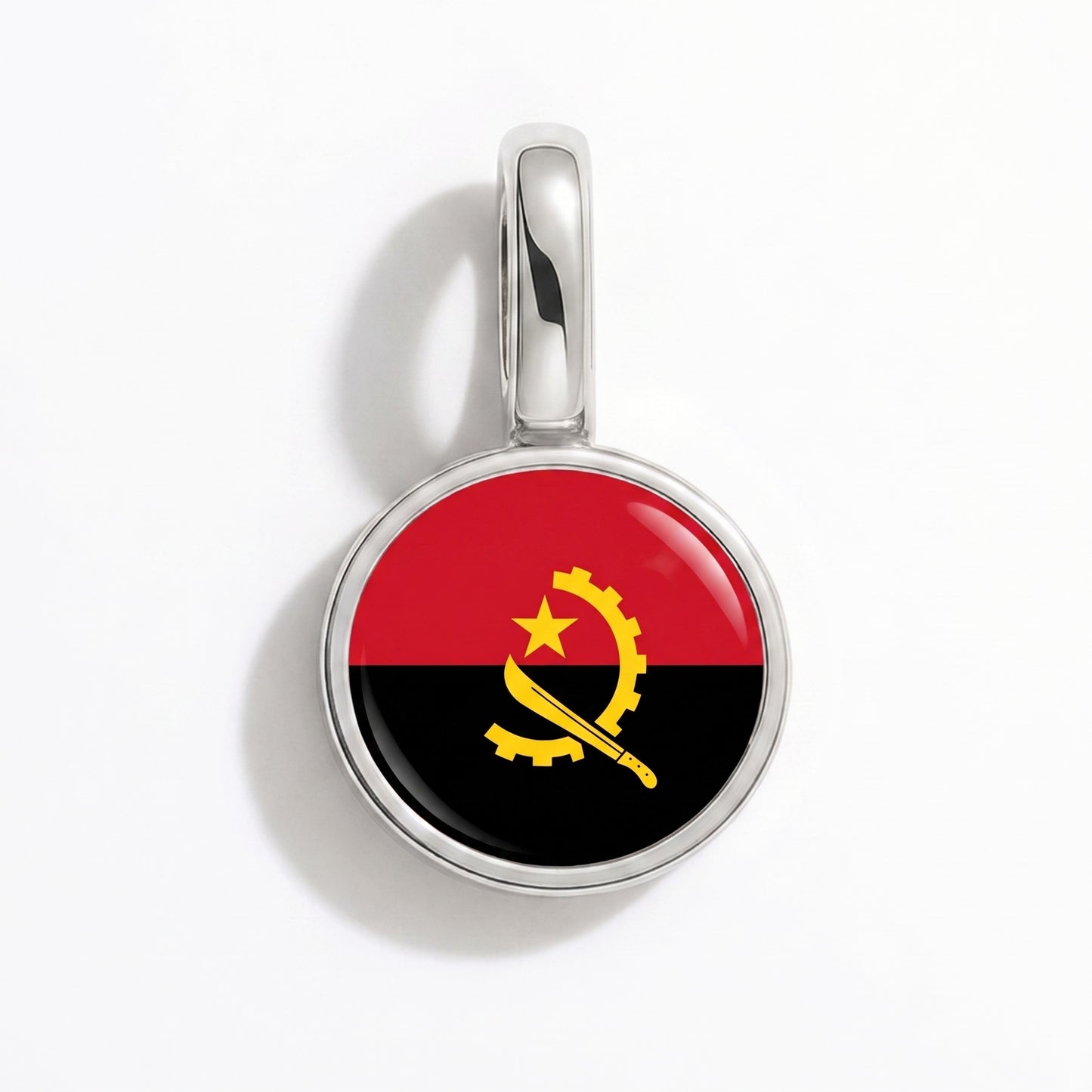 Flag charm Angola – round silver