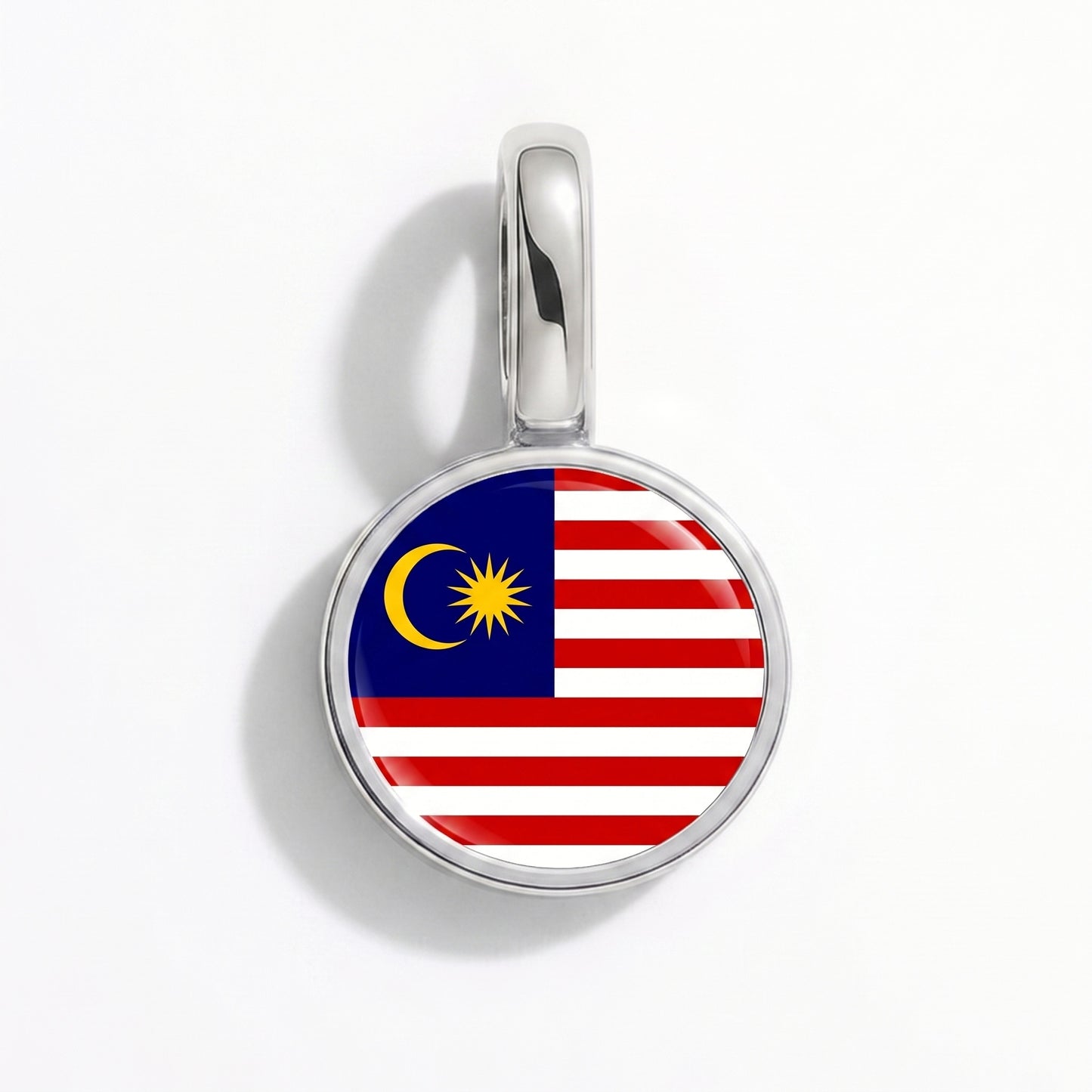 Flag charm Malaysia – round silver