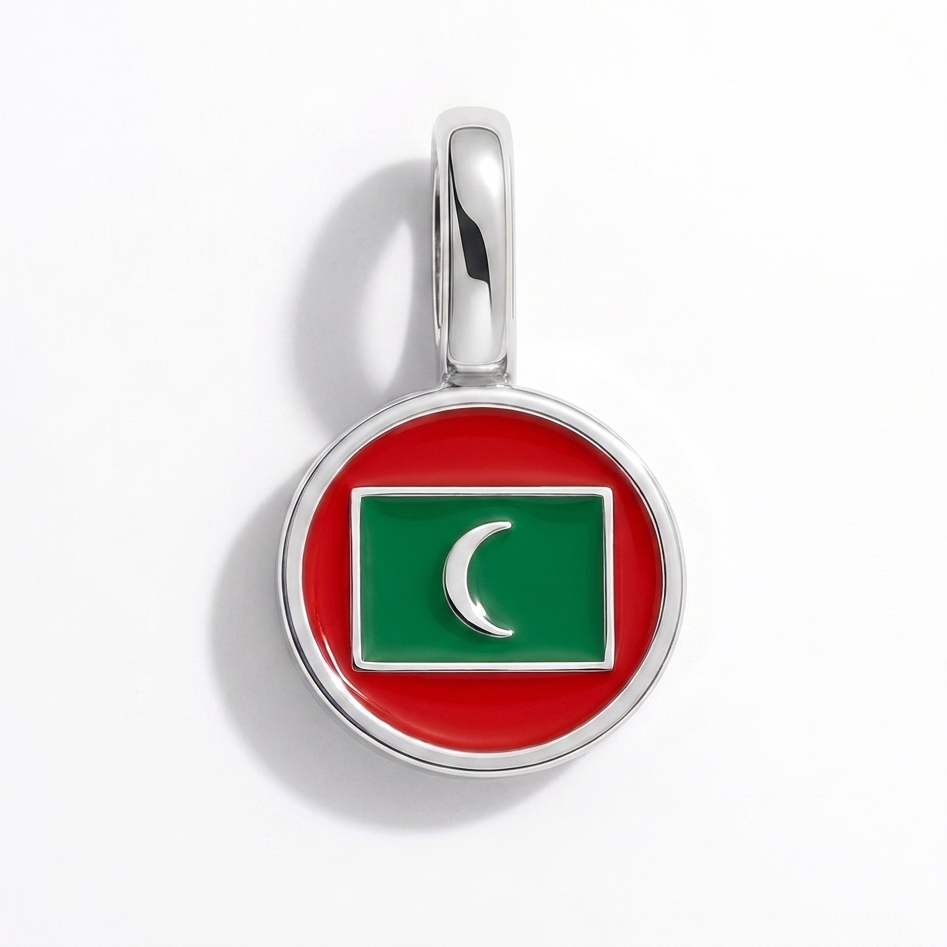 Flag charm Maldives – round silver