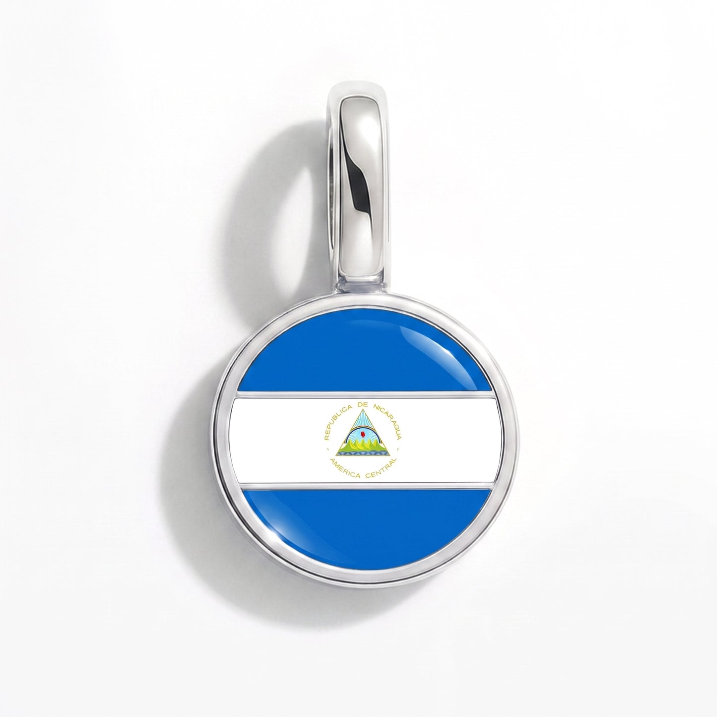 Flag charm Nicaragua – round silver