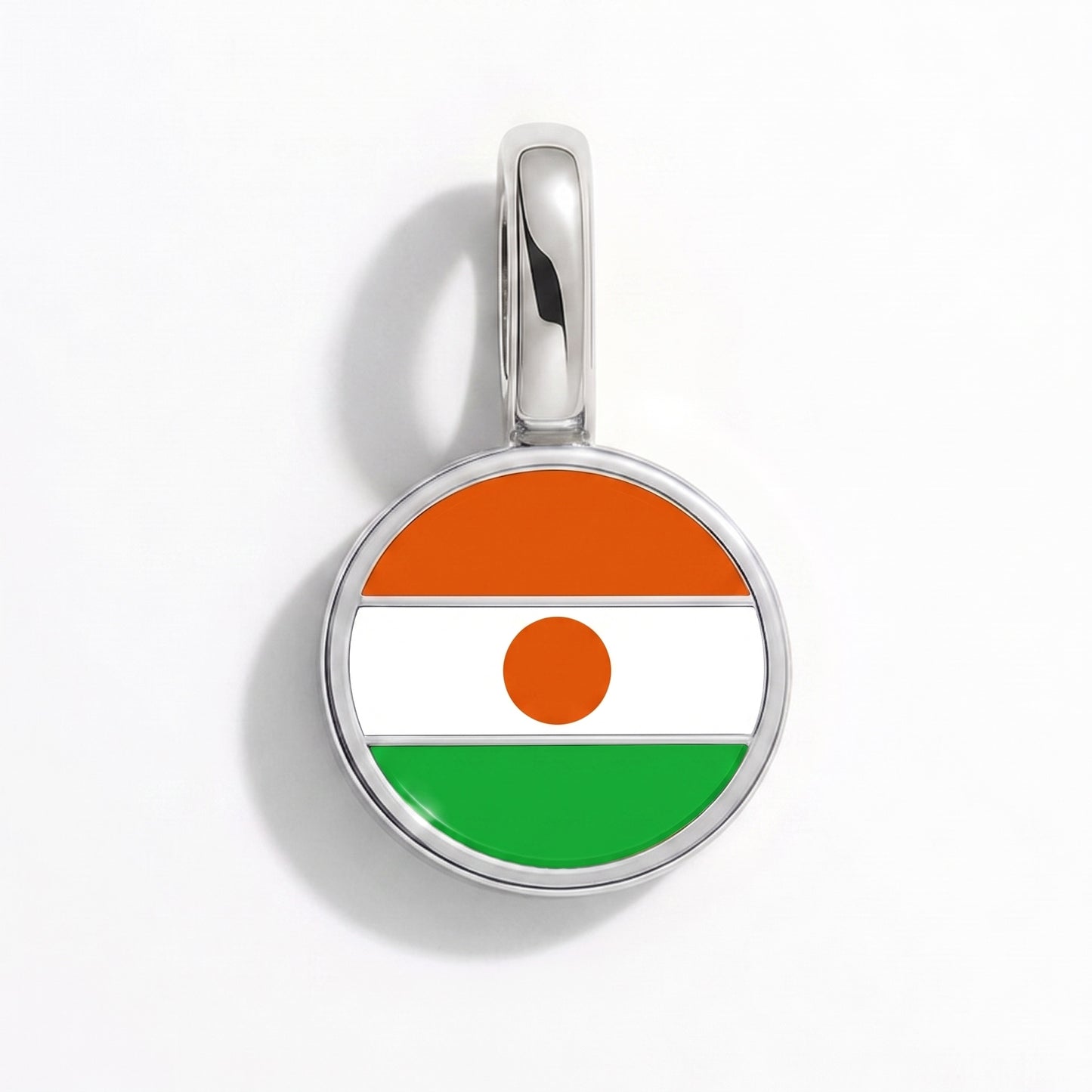 Flag charm Niger – round silver