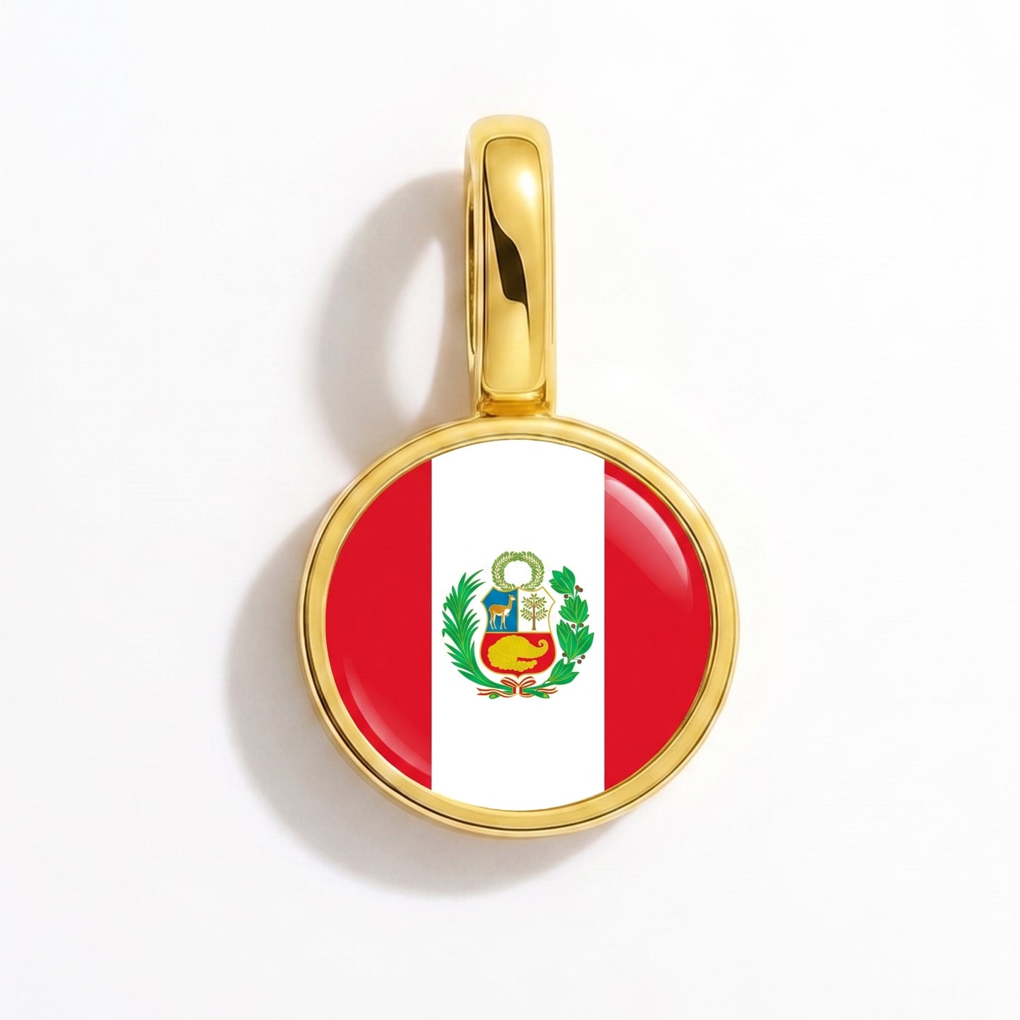 Flag charm Peru – round gold