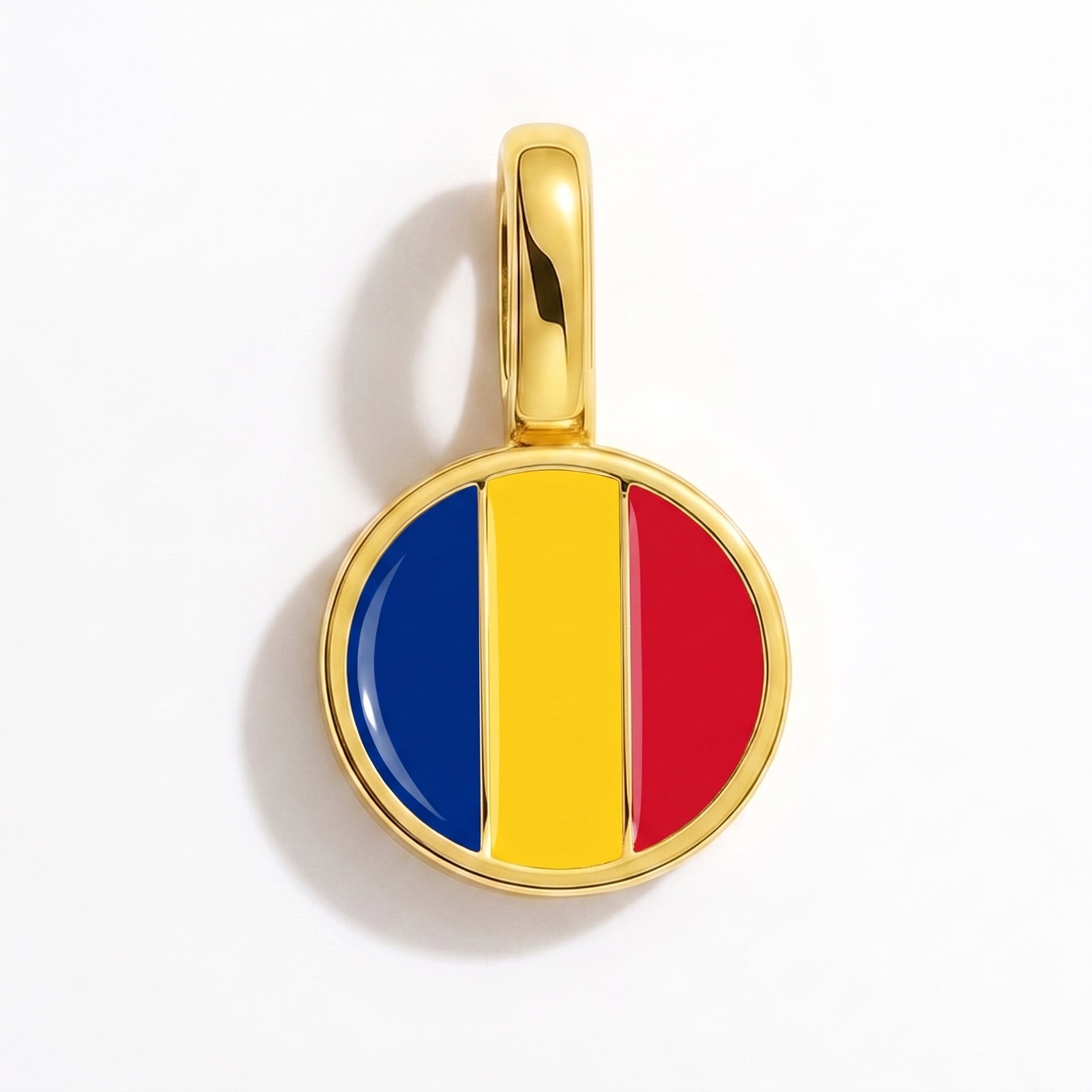 Flag charm Romania – round gold