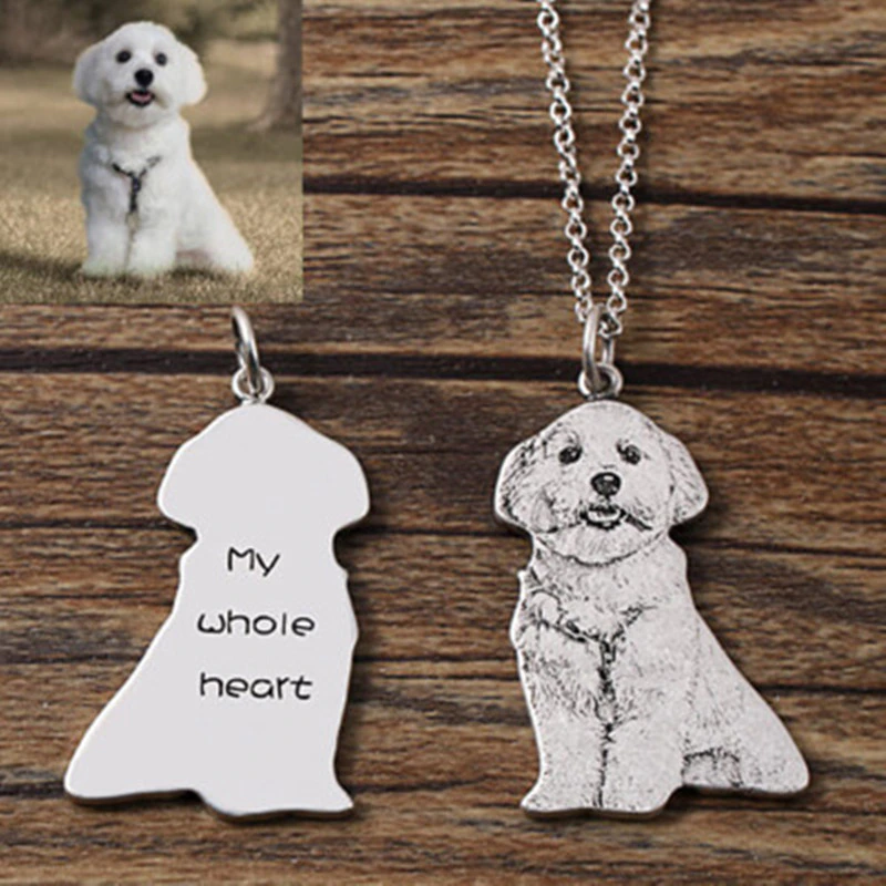 Personalized necklace with engraving