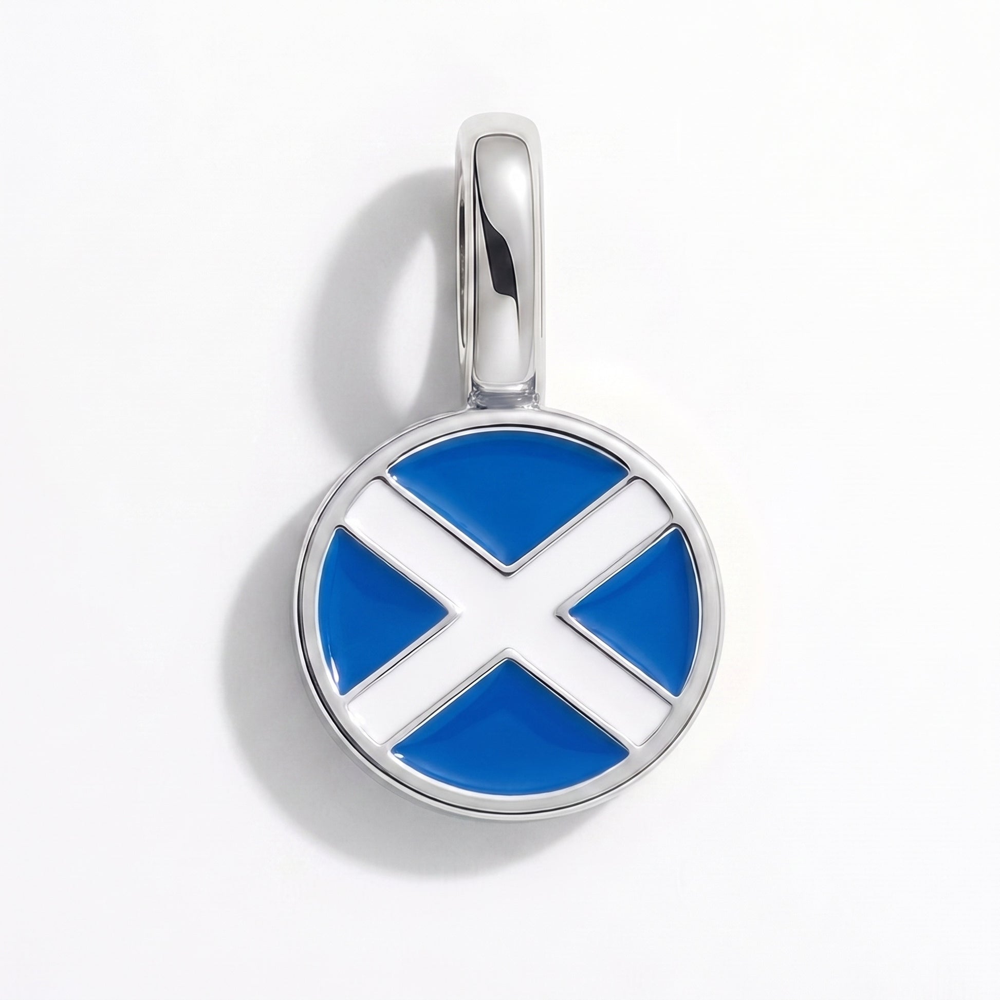 Flag charm Scotland – round silver