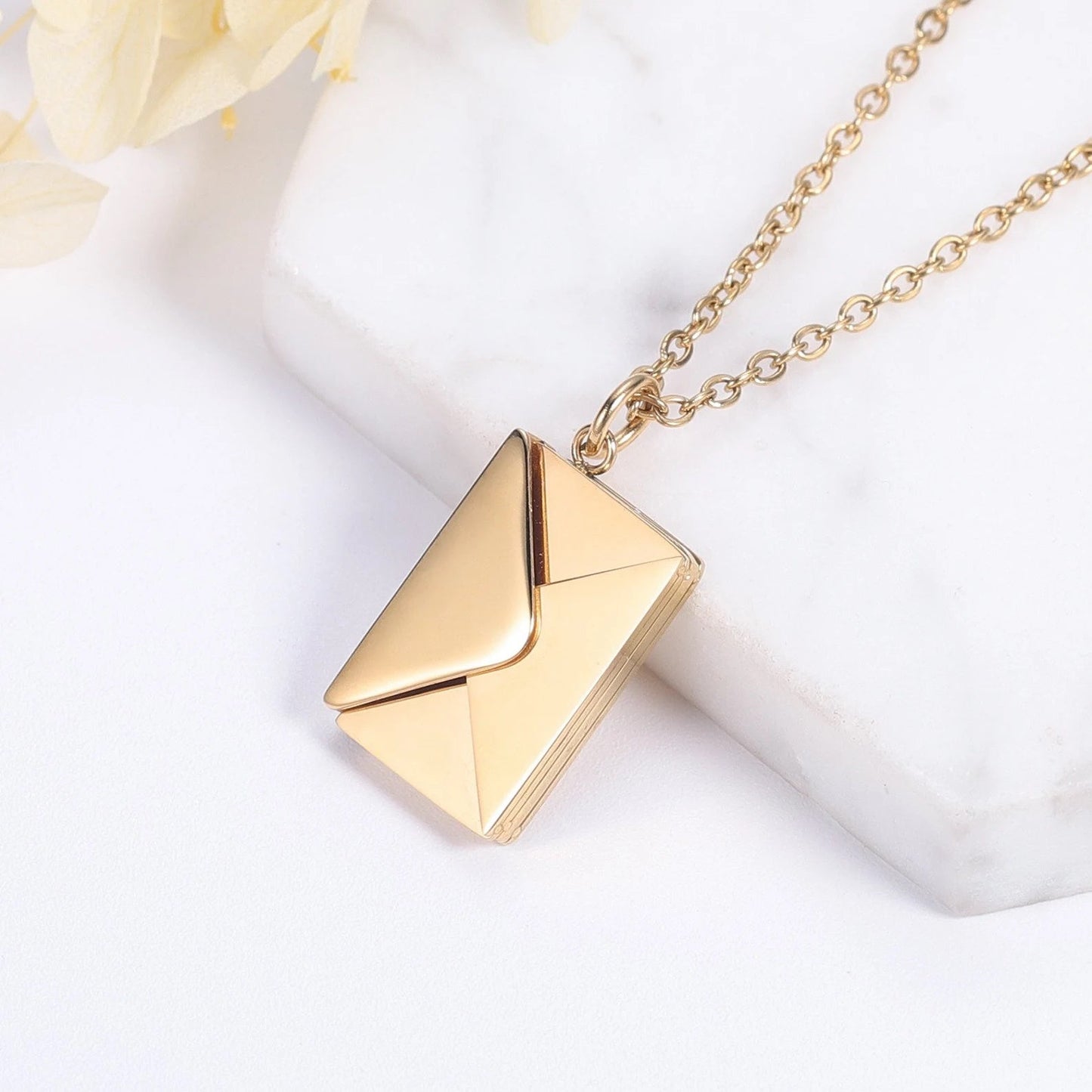 Custom necklace with secret message